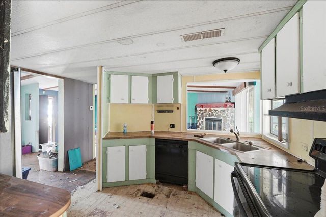 2293 CANTOR COURT, Lake Wales, FL 33898
