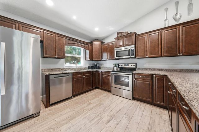 9195 N SAPONARIA DRIVE, Citrus Springs, FL 34433