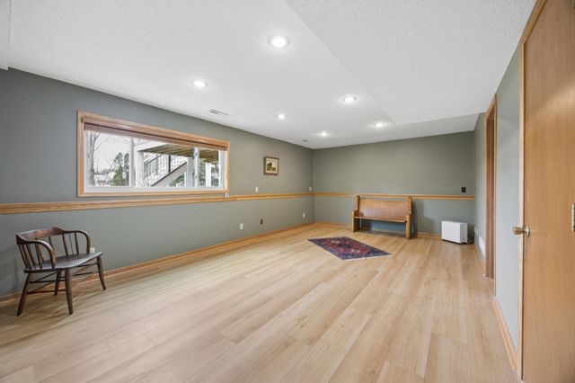 12975 Garner Lane, Apple Valley, MN 55124