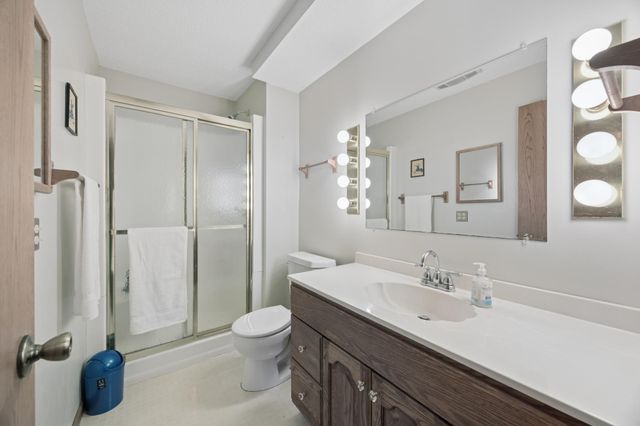 12975 Garner Lane, Apple Valley, MN 55124