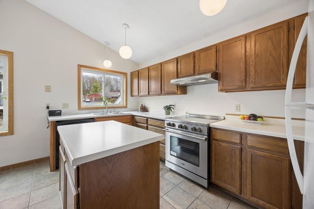 12975 Garner Lane, Apple Valley, MN 55124