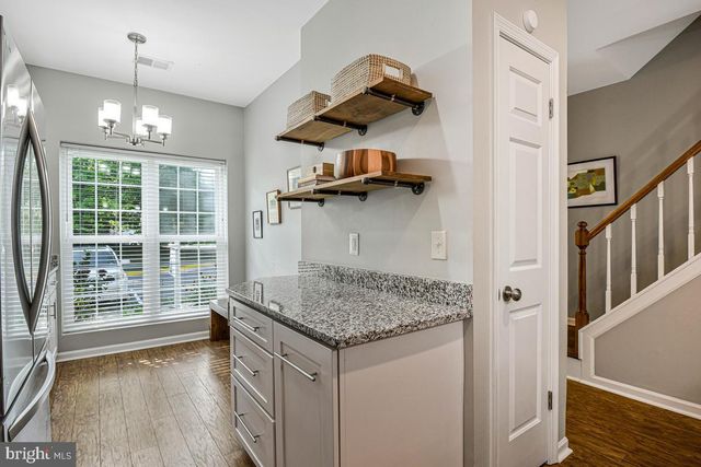 7108 WESTFIELD CT, Alexandria, VA 22306