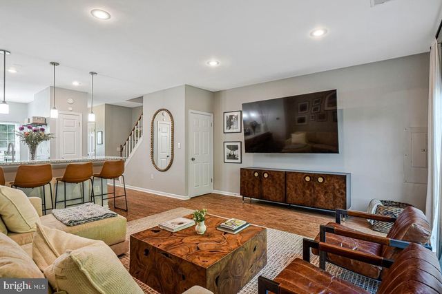 7108 WESTFIELD CT, Alexandria, VA 22306