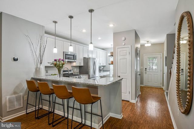 7108 WESTFIELD CT, Alexandria, VA 22306