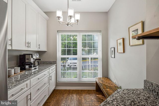 7108 WESTFIELD CT, Alexandria, VA 22306