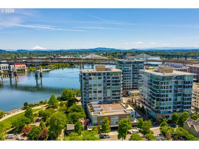 1930 S RIVER Dr 103, Portland, OR 97201