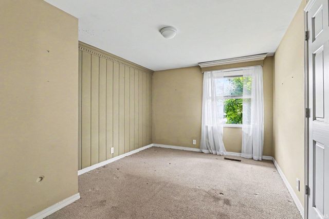 1733 Southwood Avenue, South Bend, IN 46615