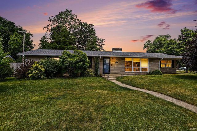 1733 Southwood Avenue, South Bend, IN 46615