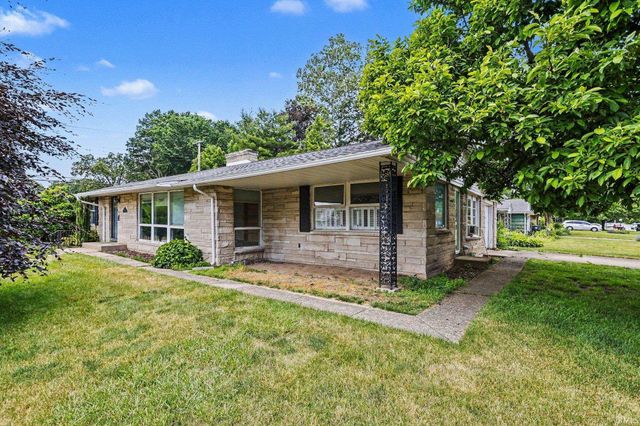 1733 Southwood Avenue, South Bend, IN 46615