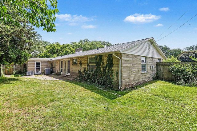 1733 Southwood Avenue, South Bend, IN 46615