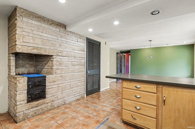 1733 Southwood Avenue, South Bend, IN 46615