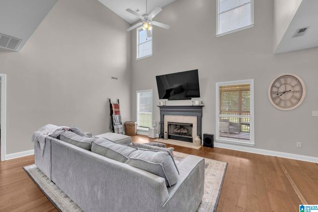 565 FOREST LAKES DRIVE, Sterrett, AL 35147