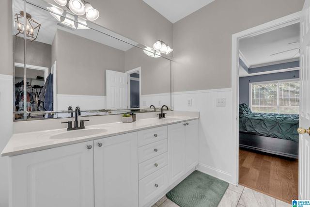 565 FOREST LAKES DRIVE, Sterrett, AL 35147