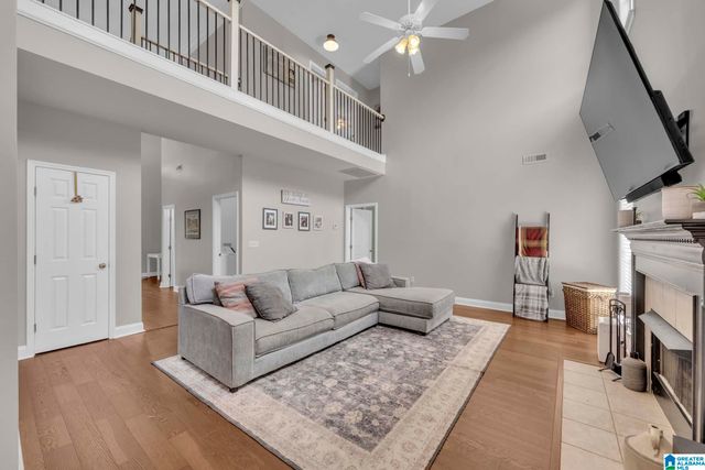 565 FOREST LAKES DRIVE, Sterrett, AL 35147