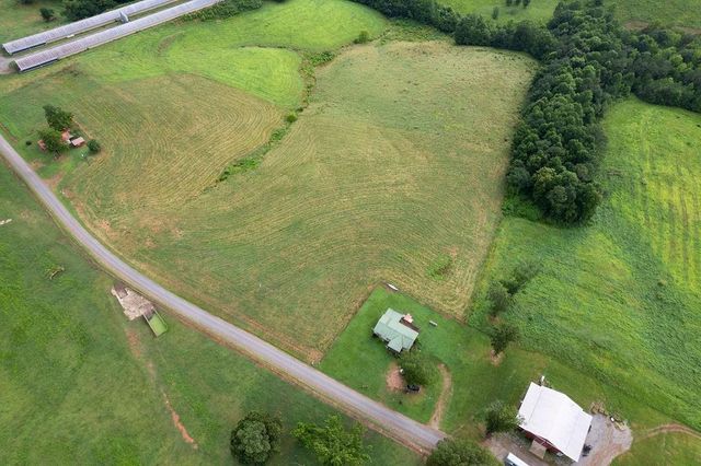 339 Cavender Lane, Bowdon, GA 30108