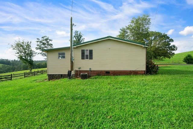 339 Cavender Lane, Bowdon, GA 30108