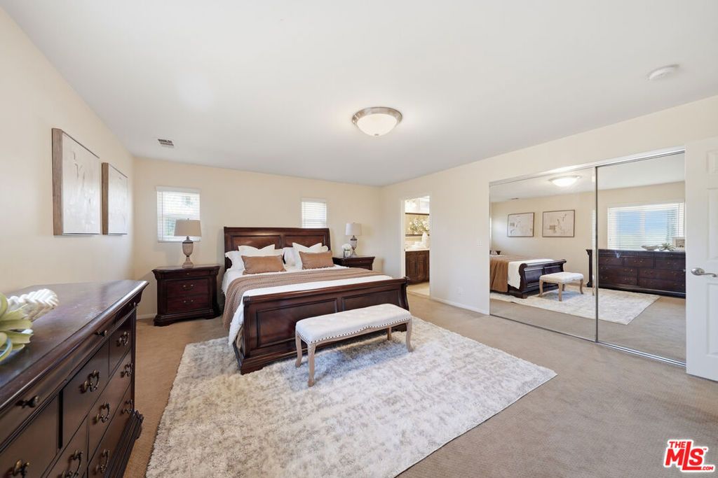 Image 29 of property listing at 4814 Ramsdell Avenue, La Crescenta, CA 91214