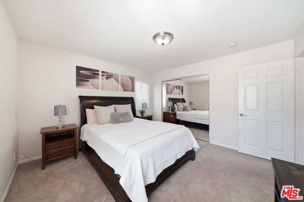 Image 37 of property listing at 4814 Ramsdell Avenue, La Crescenta, CA 91214