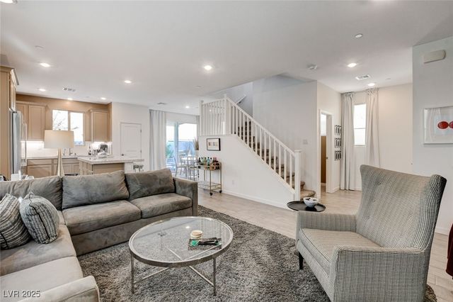 10668 Deibel Avenue, Las Vegas, NV 89166