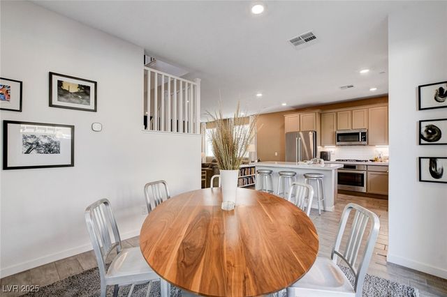 10668 Deibel Avenue, Las Vegas, NV 89166