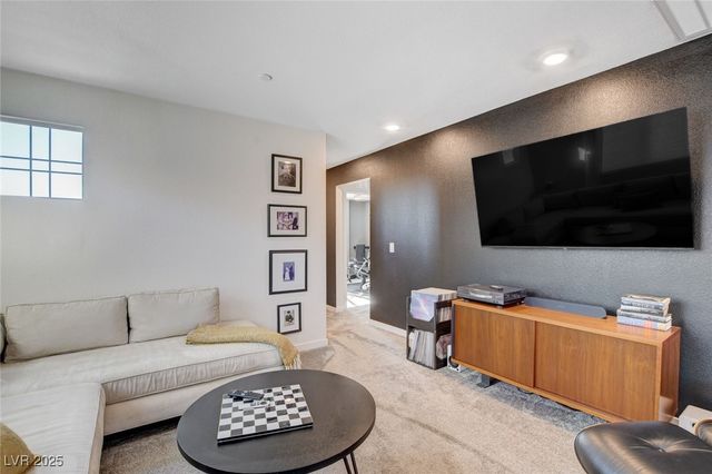 10668 Deibel Avenue, Las Vegas, NV 89166