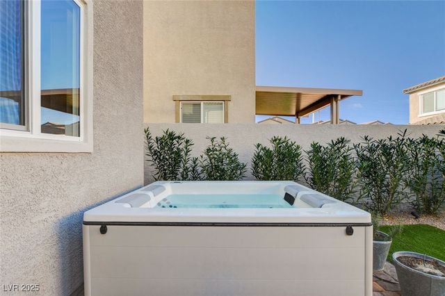 10668 Deibel Avenue, Las Vegas, NV 89166