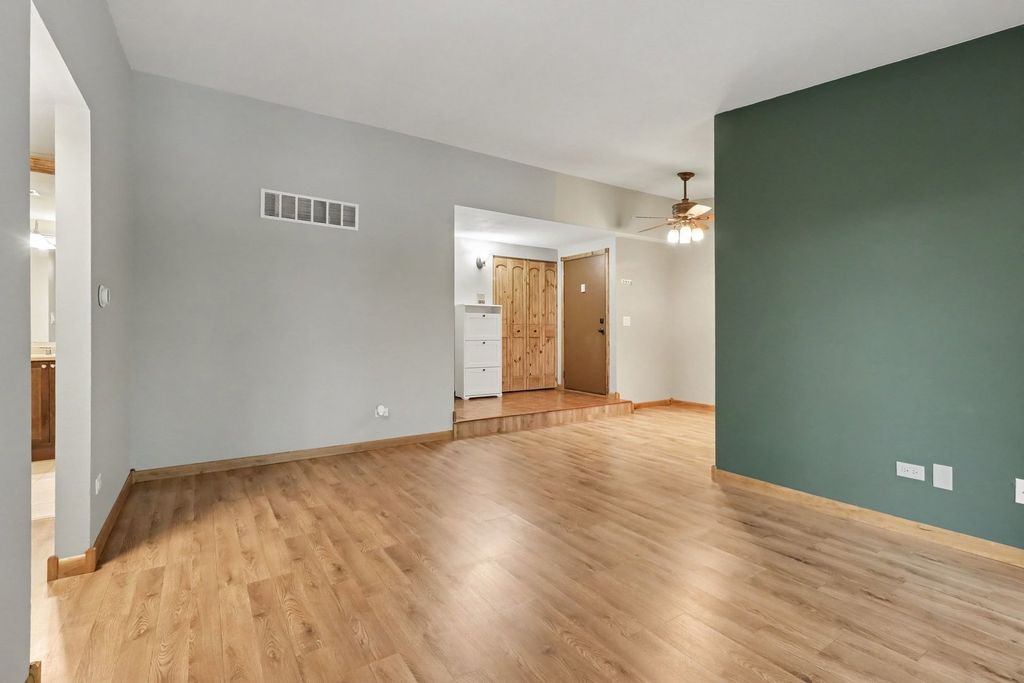 14033 S Laramie Avenue 420, Crestwood, IL 60418 — photo 3
