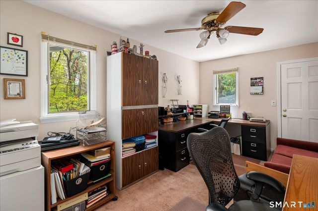 27 Nob Hill Lane, Stamford, CT 06903