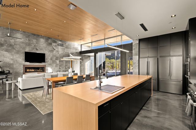 14256 N Silent Sky Place, Marana, AZ 85658