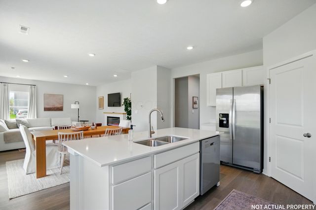 6208 Farella, Galloway, OH 43119