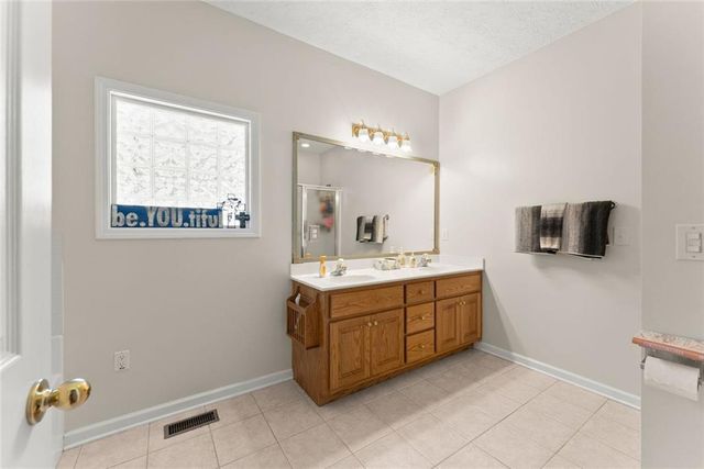 3322 Barry Lane, Gainesville, GA 30506
