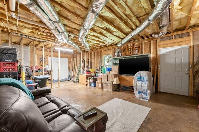 3322 Barry Lane, Gainesville, GA 30506