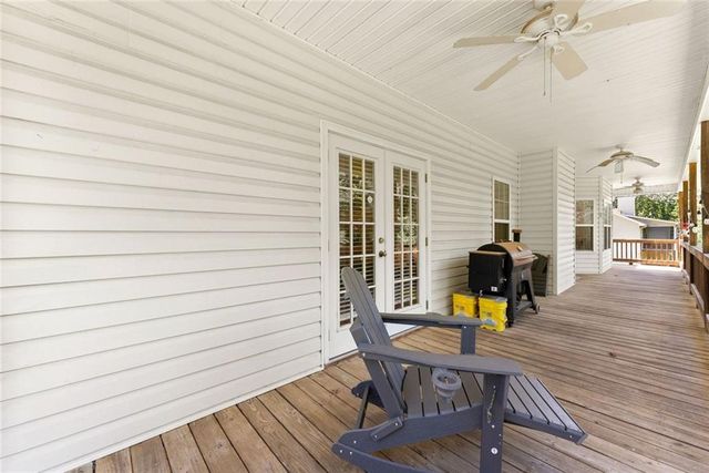 3322 Barry Lane, Gainesville, GA 30506
