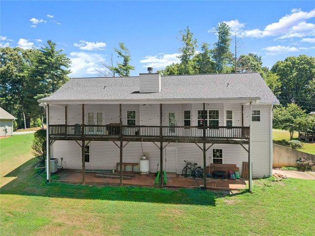 3322 Barry Lane, Gainesville, GA 30506