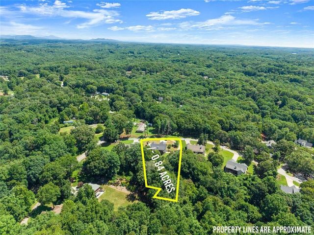 3322 Barry Lane, Gainesville, GA 30506