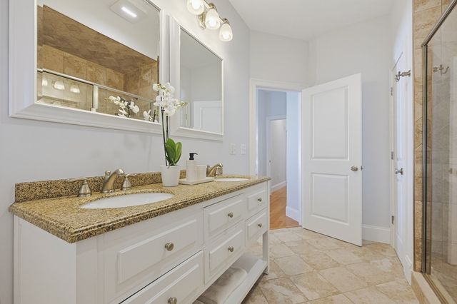 45 Endicott Ave 8, Somerville, MA 02144