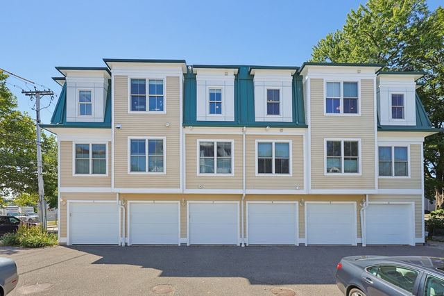45 Endicott Ave 8, Somerville, MA 02144