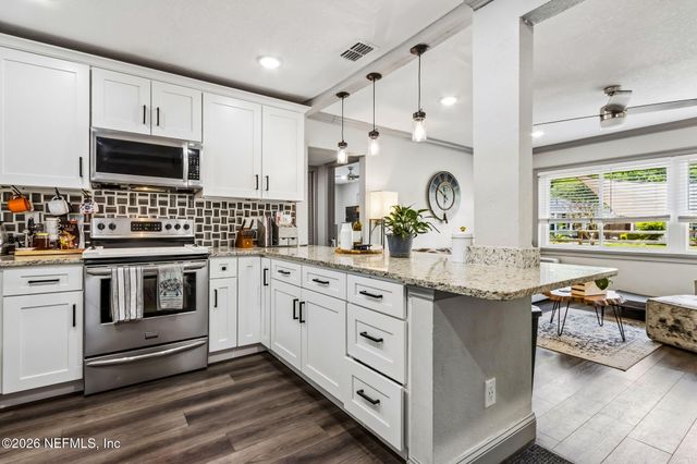 1135 MURRAY Drive, Jacksonville, FL 32205