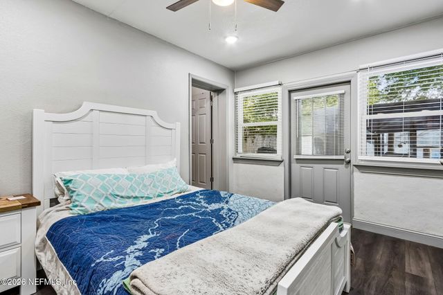 1135 MURRAY Drive, Jacksonville, FL 32205