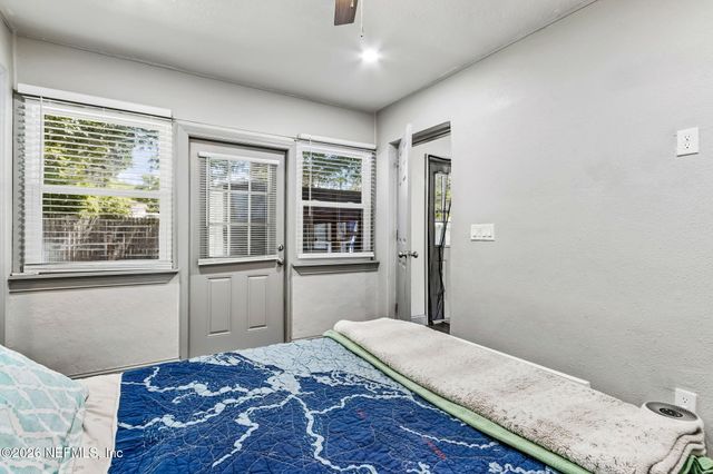 1135 MURRAY Drive, Jacksonville, FL 32205