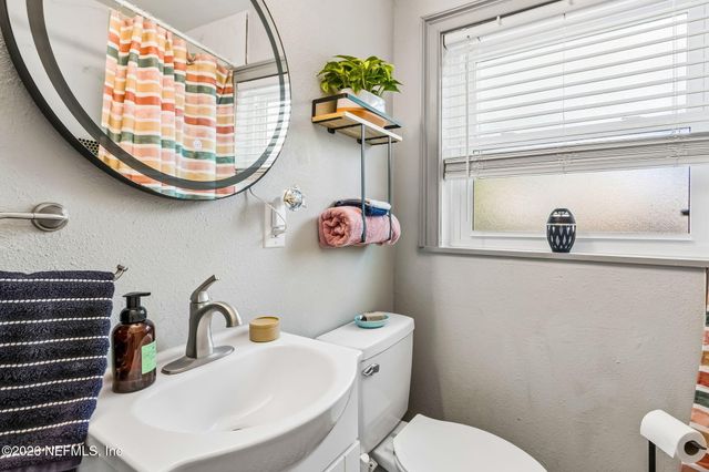 1135 MURRAY Drive, Jacksonville, FL 32205