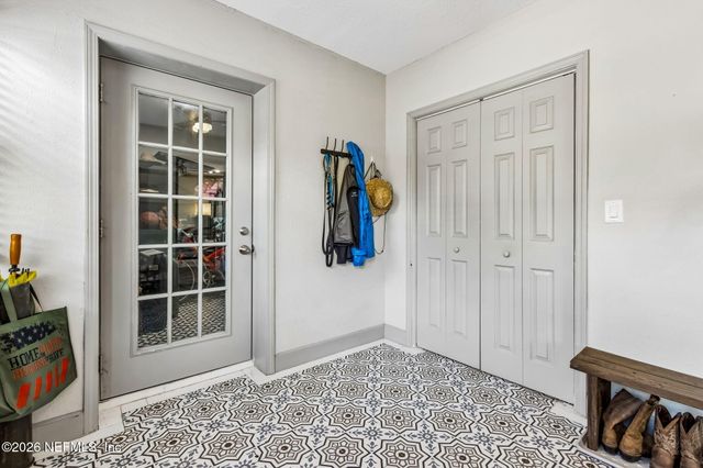 1135 MURRAY Drive, Jacksonville, FL 32205