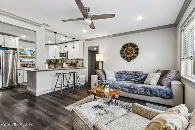 1135 MURRAY Drive, Jacksonville, FL 32205