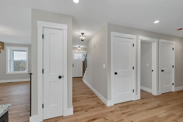 83 W Parish Road, Concord, NH 03301