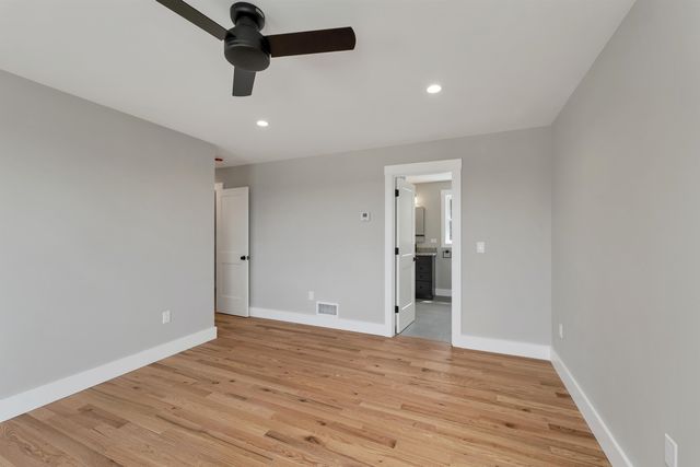 83 W Parish Road, Concord, NH 03301