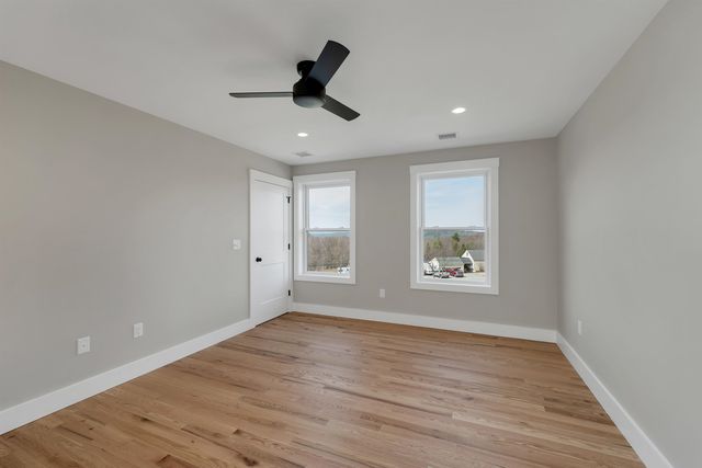 83 W Parish Road, Concord, NH 03301