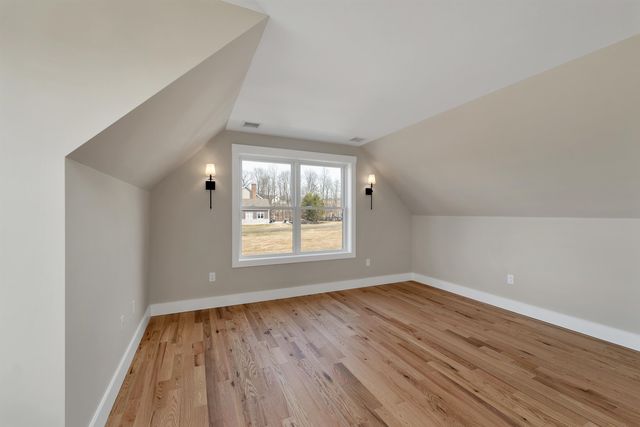 83 W Parish Road, Concord, NH 03301