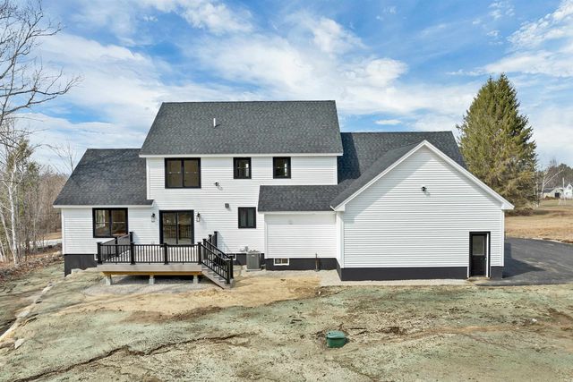83 W Parish Road, Concord, NH 03301