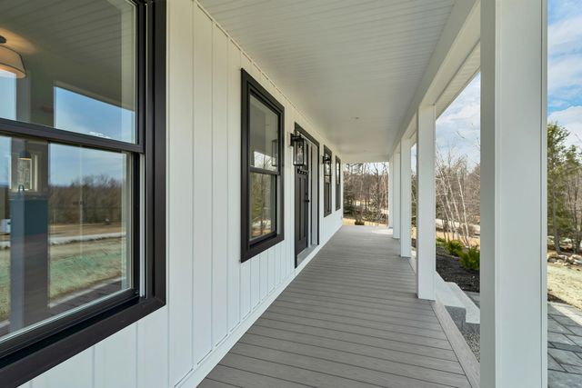 83 W Parish Road, Concord, NH 03301