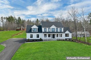 83 W Parish Road, Concord, NH 03301